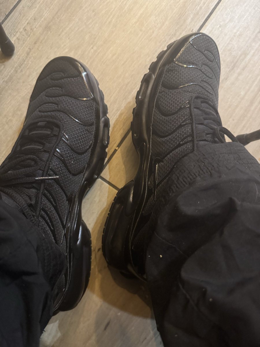 Archiduc de Boulogne 🇫🇷🏳️‍🌈⬇️ tweet media