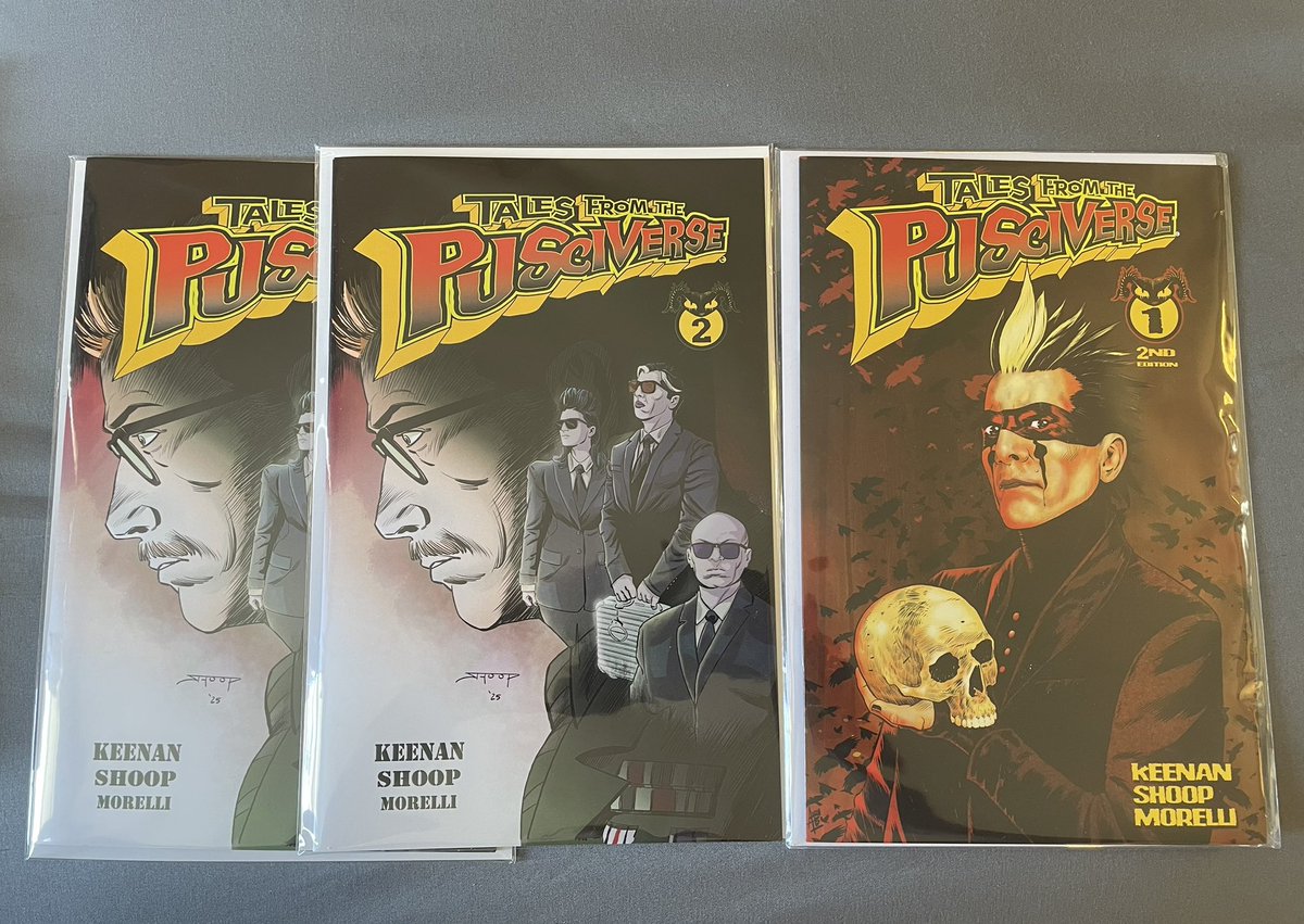 TheNewCovenant9's tweet image. Added the second issue, &amp;amp; a non-signed issue to my #NormalIsnt #Puscifer package. 

Can’t wait to read these, my record player has no cord, been looking for weeks… 🙄

An update for posterity purposes. 

As you were.

@puscifer @mjkeenan