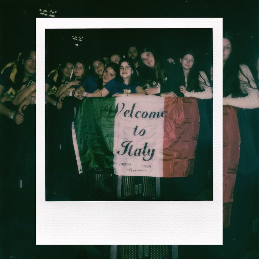 martina ⭐️ tweet media