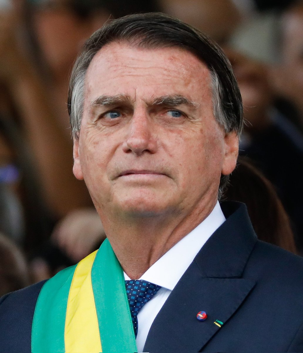 Stats Globe tweet media