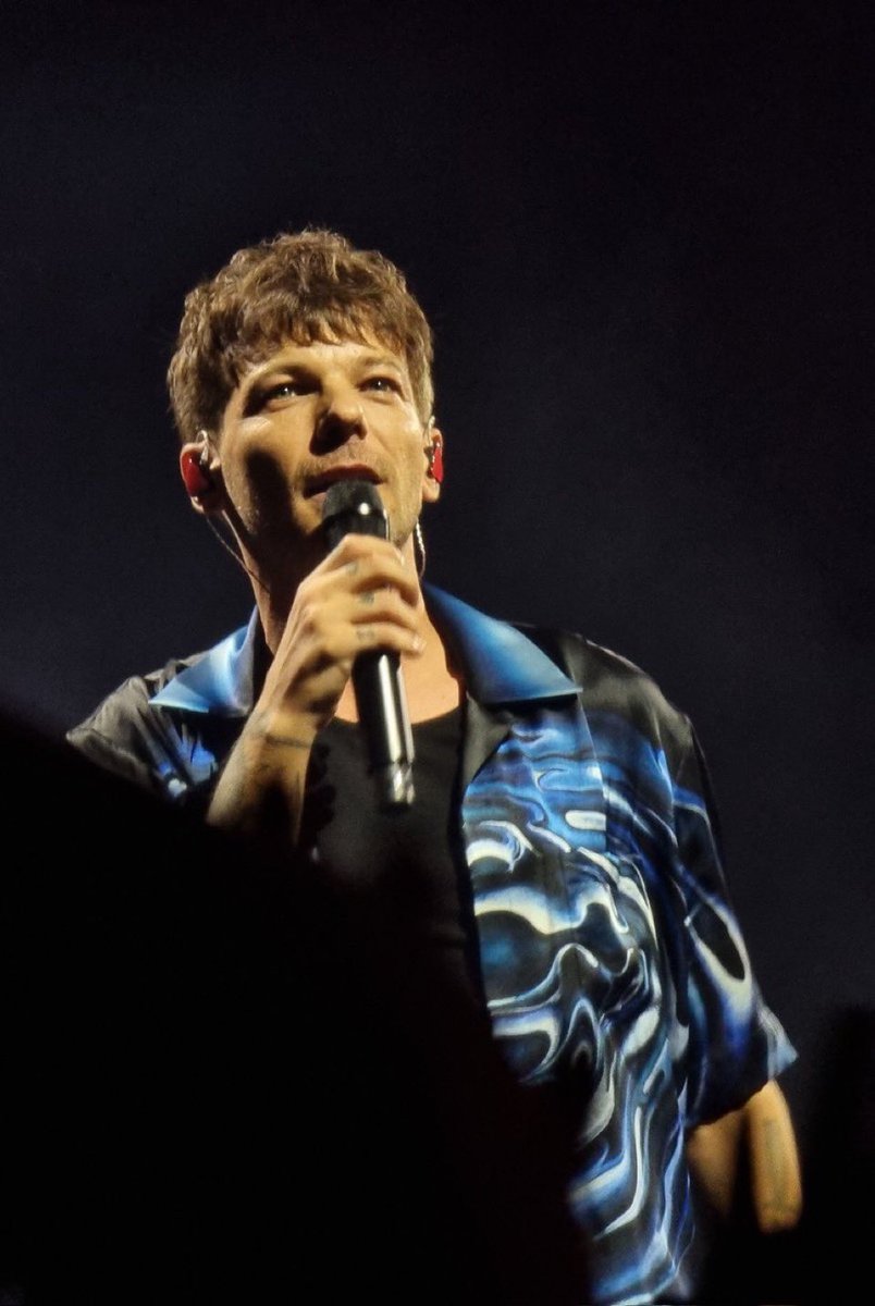 just louis tweet media