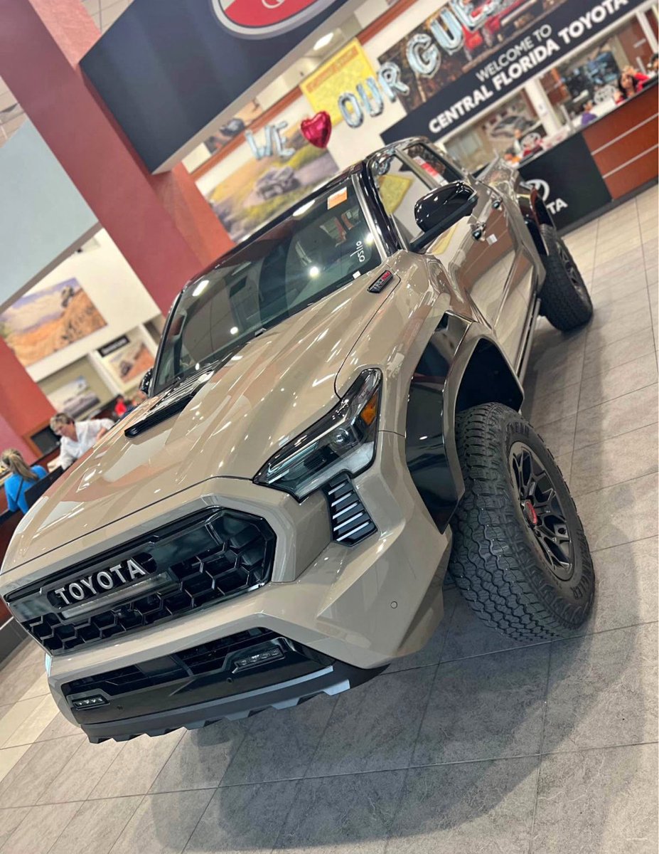 Tim Russo tweet media