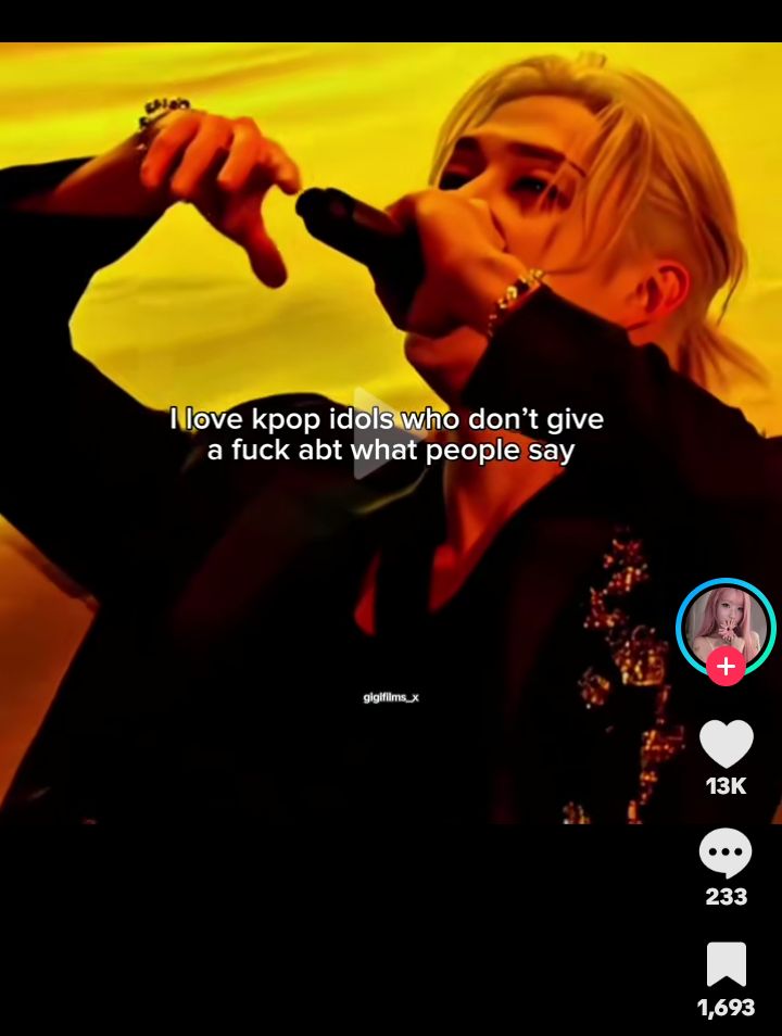 Goras thinking. tweet media