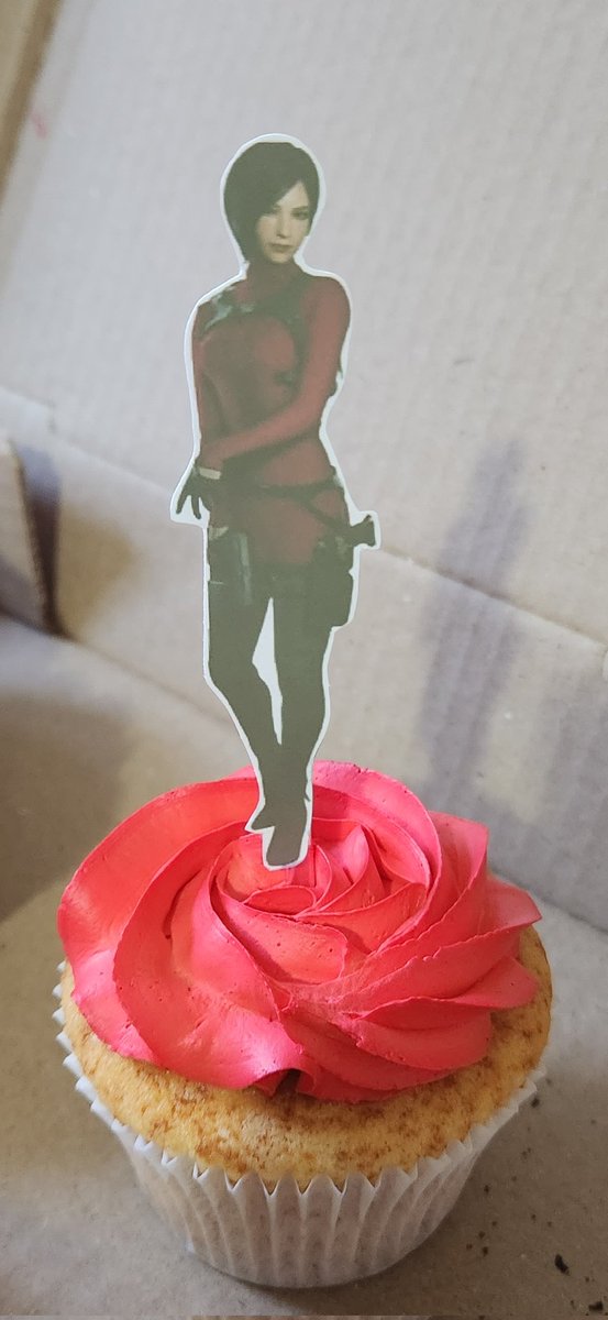 o próprio resident evil 4 tweet media