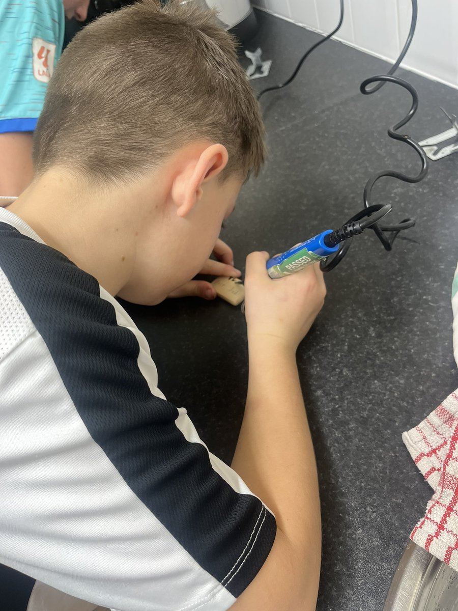 East Goscote Scouts tweet media