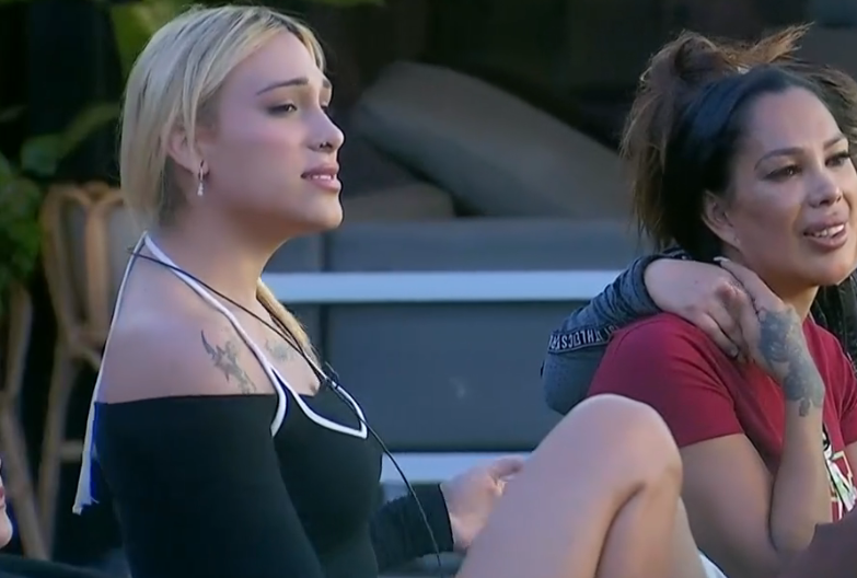 aaron  tweet media