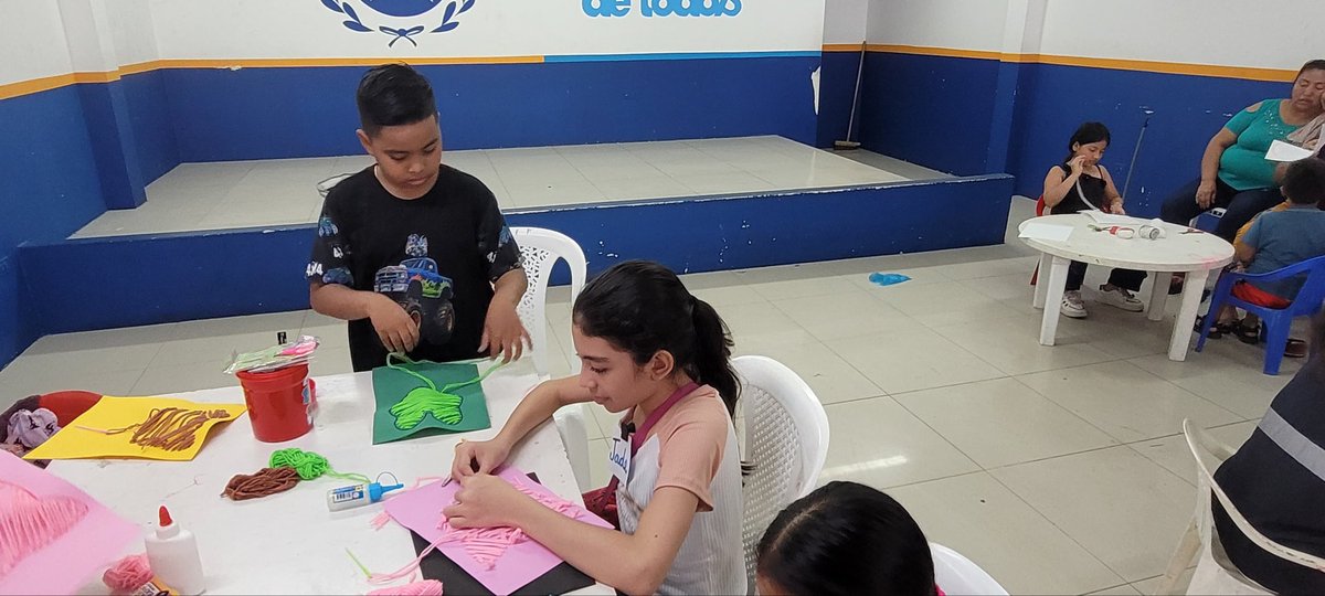 aquilesenlacomu's tweet photo. 🎨 El Municipio de Guayaquil, a través de Vinculación con la Comunidad, realizó el vacacional “Manos Creativas” en la Casa Comunal 7 de Septiembre 🏡

Espacios que promueven el arte, el aprendizaje y la integración comunitaria 💙 https://t.co/tsffzjCIBh