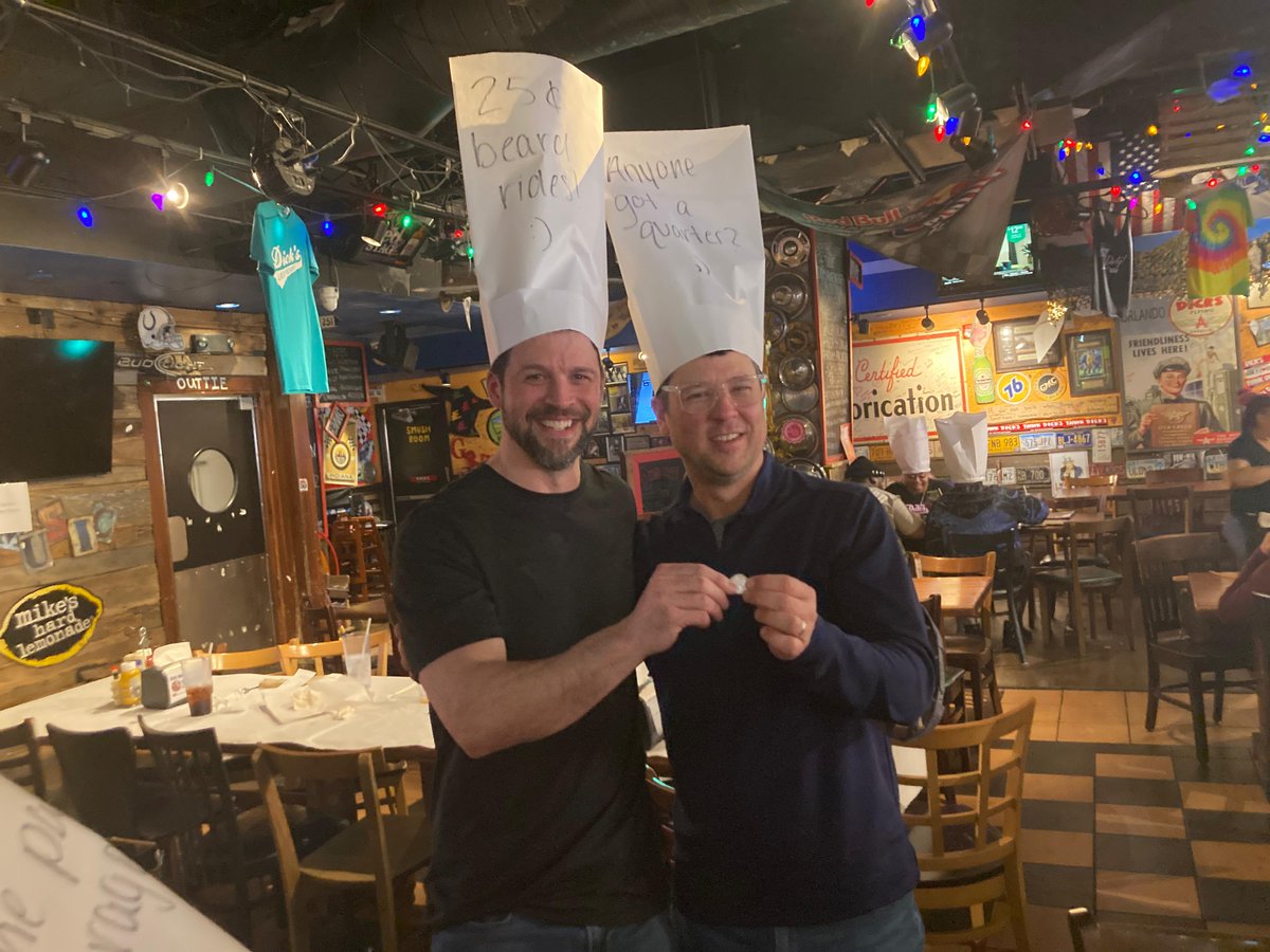 Dick's Last Resort tweet media