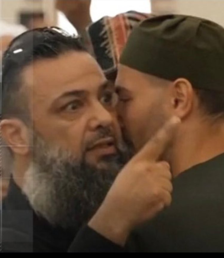 𝔹𝔼ℝ𝕋𝕀𝔼 𝕎𝕆𝕆𝕊𝕋𝔼ℝ tweet media