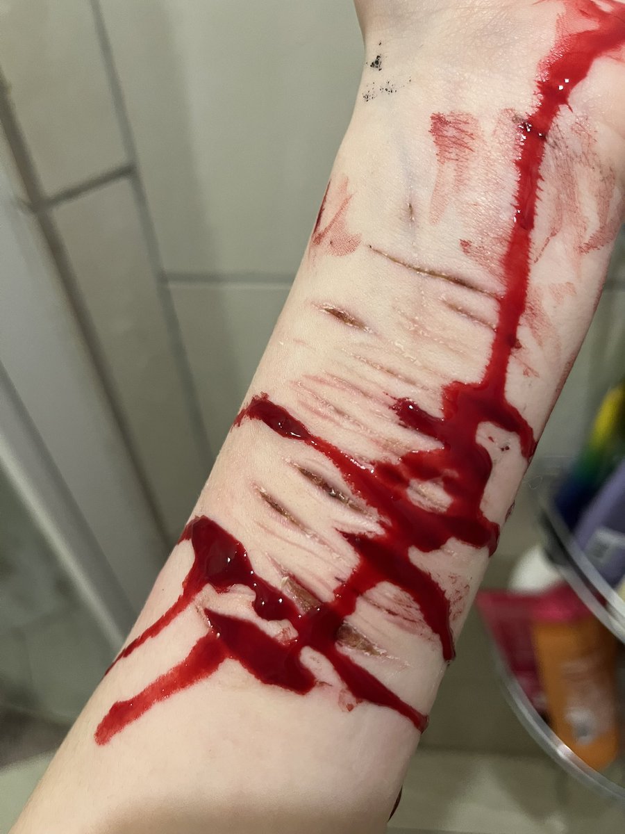 multikulki🧁 tweet media