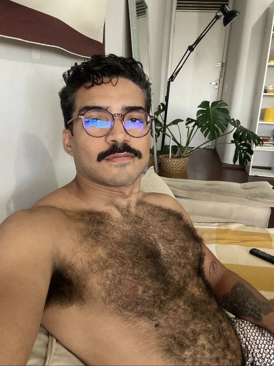 Hairylover tweet media