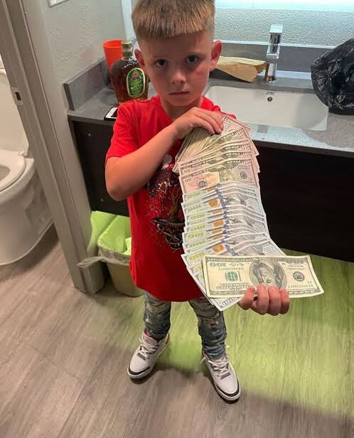 Beyond The Tick tweet media