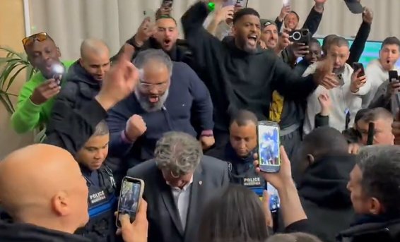 Verlaine tweet media