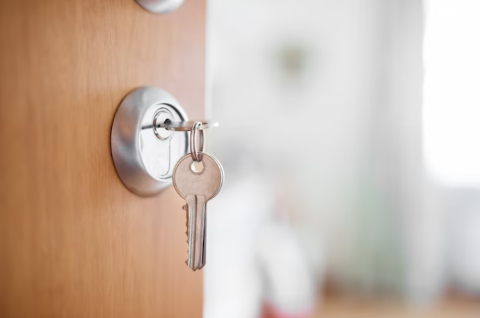 SmithsLockSafe's tweet photo. Locks are a fundamental component of security, safeguarding our homes,  businesses, and belongings. However, several factors and actions can  damage locks, compromising their functionality and effectiveness.

READ MORE: https://t.co/jW59Yunpp0 https://t.co/t4g4fwc0Q3