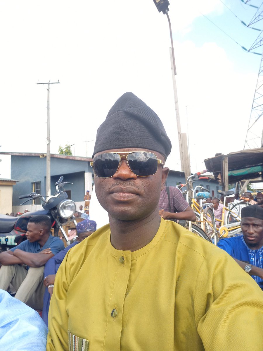 ab40227349's tweet photo. Sallah vibes https://t.co/tf2orSFEkM