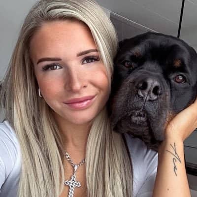 k9slvtt's tweet photo. Warning: highly addictive energy 💫
Sugar, spice… and a little bit of trouble 😘
Don’t fall for me… unless you’re ready to stay 🫦 https://t.co/58m8qBK08s