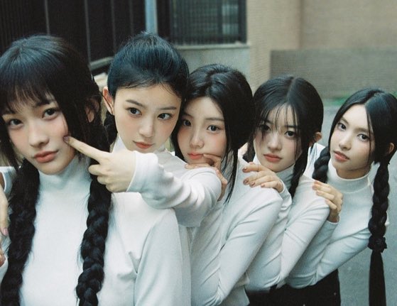 BLACKPINK Charts ⏳ tweet media