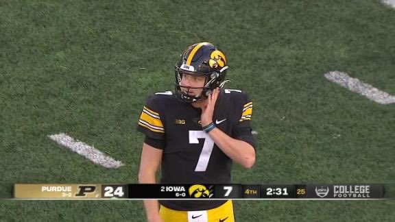 Hawkeye Phil tweet media