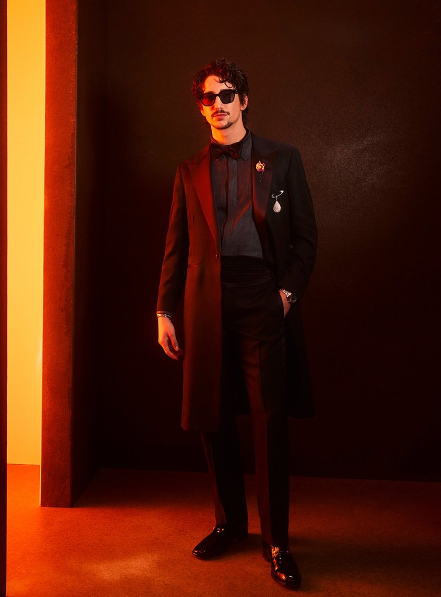 Milo Manheim Access tweet media