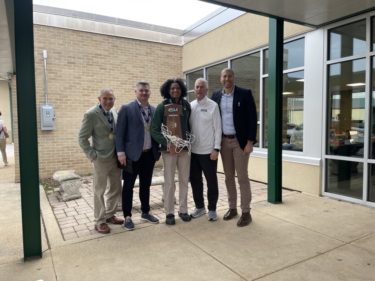 Nicholas Smith tweet media