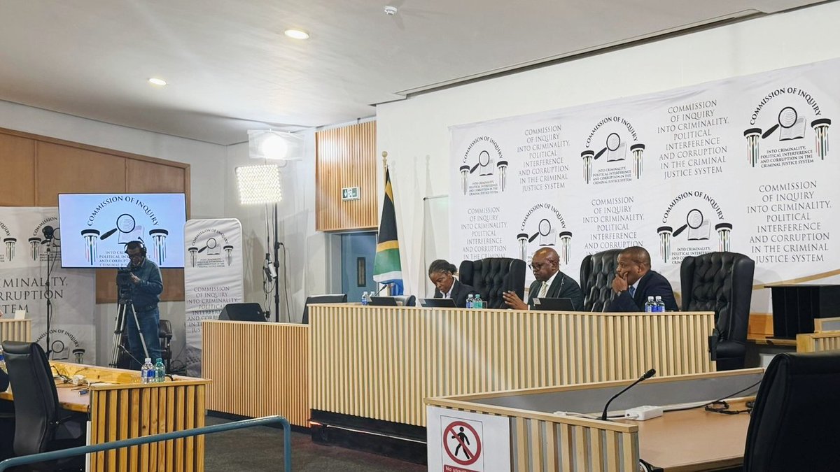 Evaluator. tweet media