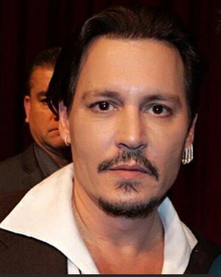 𝕷𝖎𝖙𝖙𝖑𝖊 𝕻𝖊𝖊𝖕𝖘 🏴‍☠️#JohnnyDepp tweet media