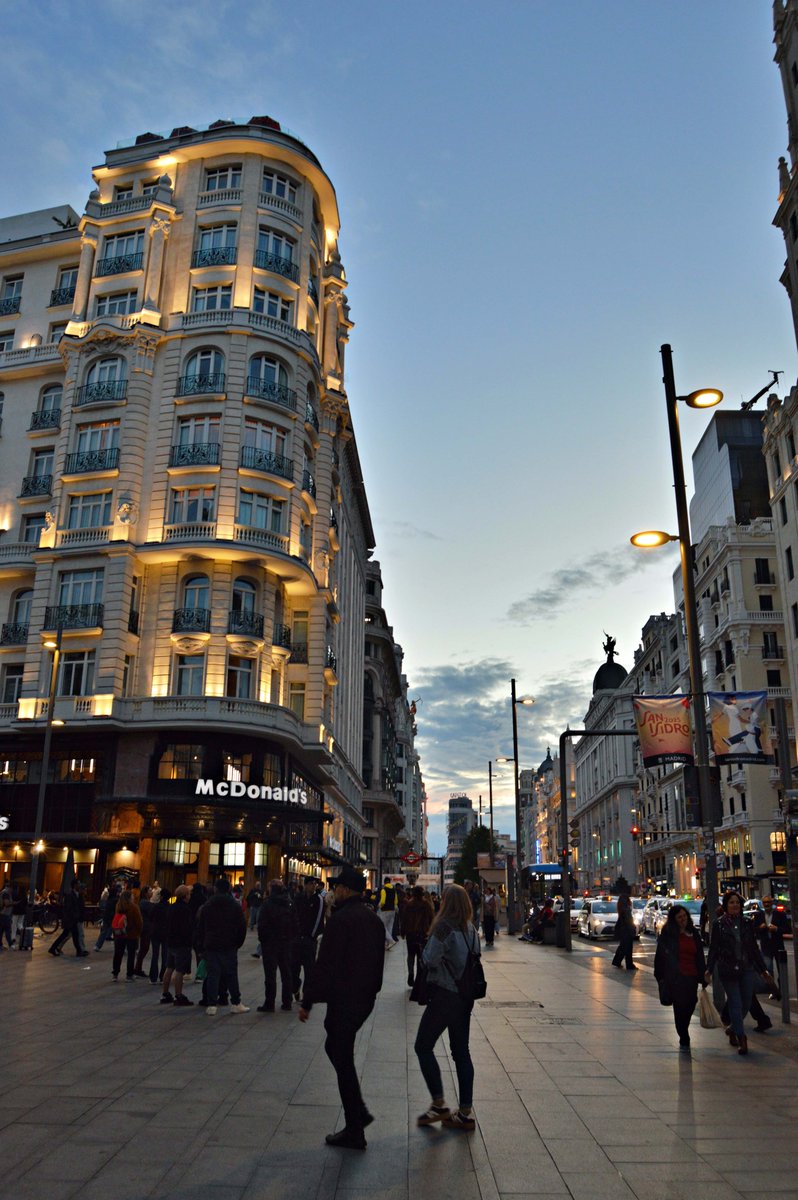 Manuel Revilla tweet media