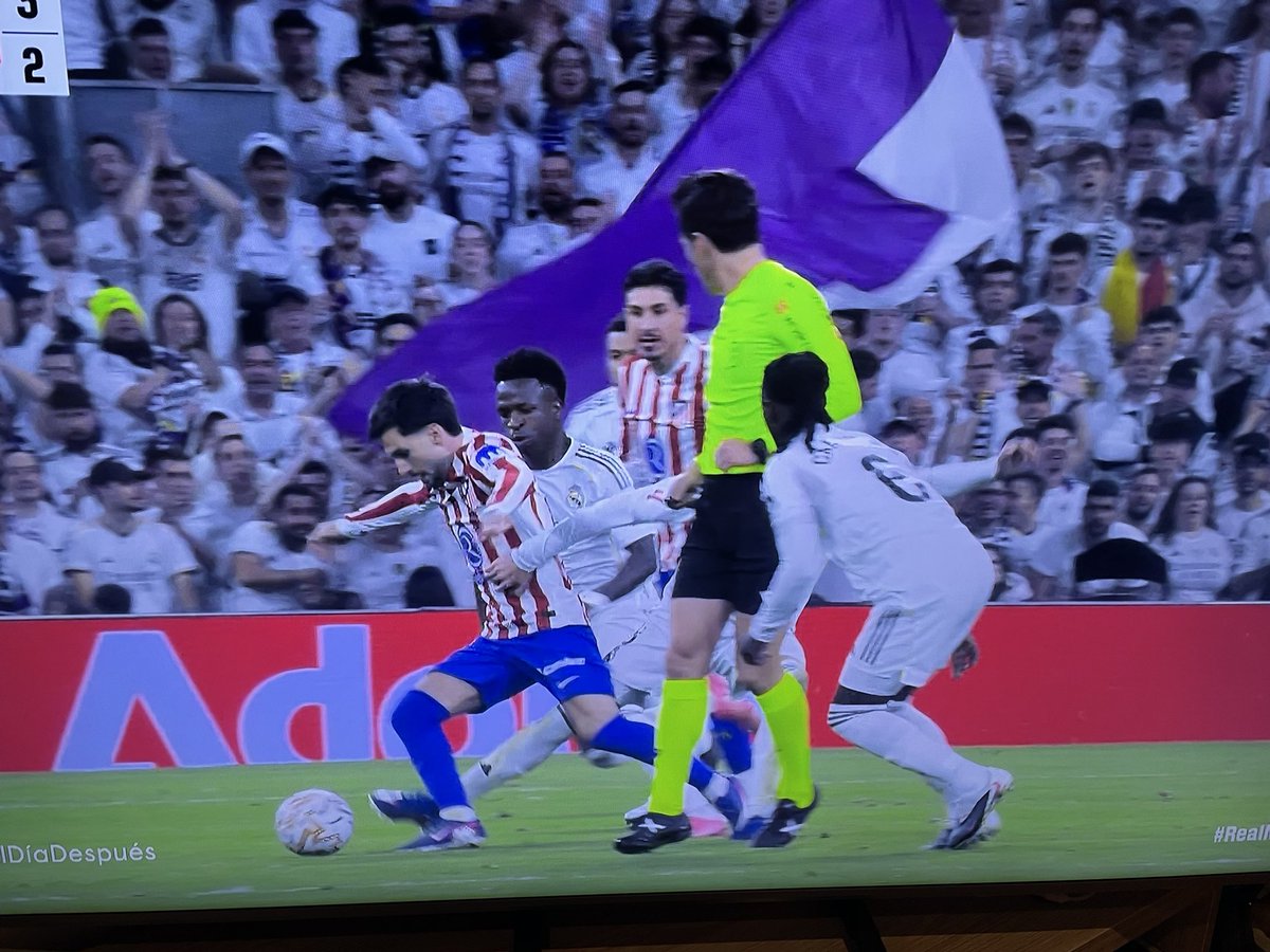 ᴛʜᴇ ᴅᴀɴɪʟᴏʀɪᴀɴ ❌ @daniserran0.bsky.social tweet media