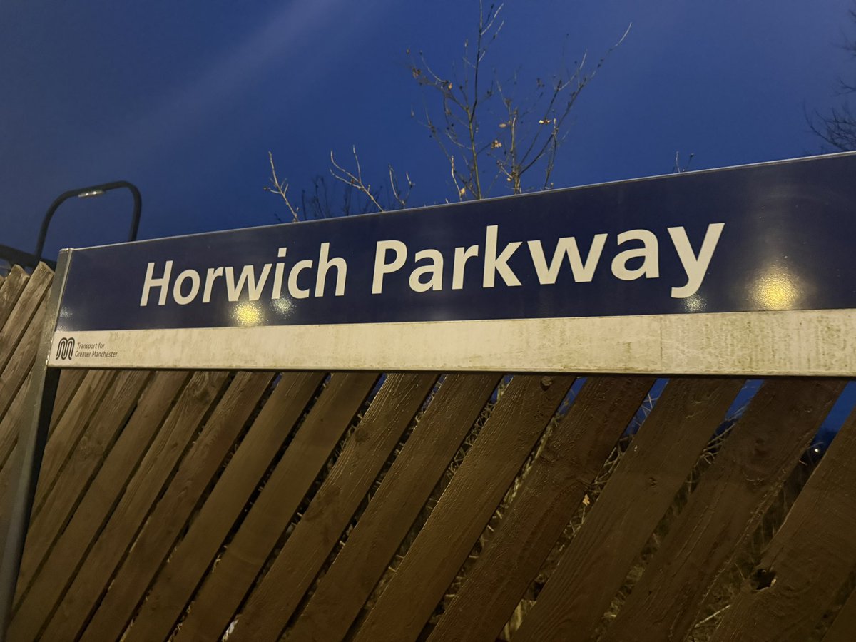 simon renwick tweet media