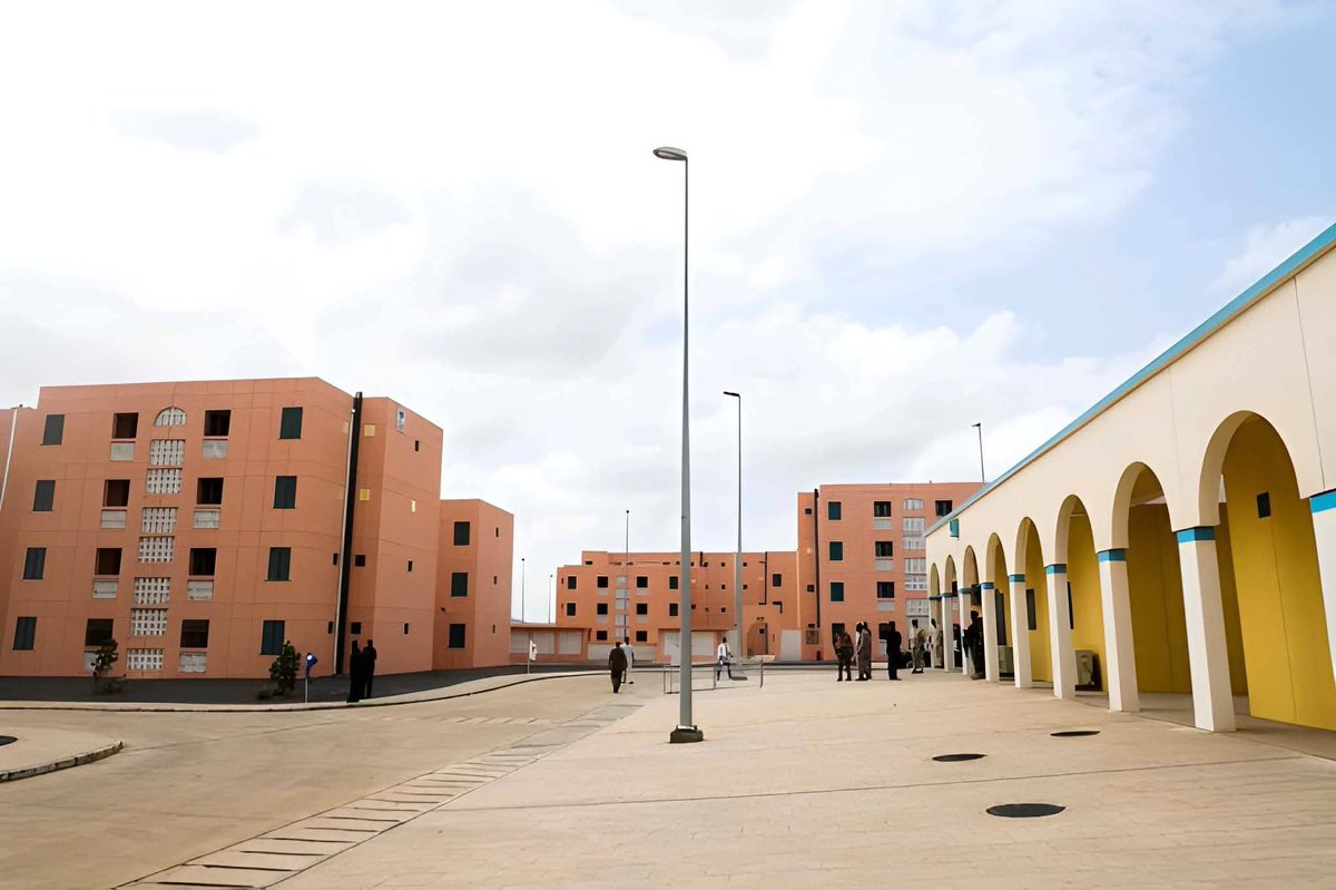 Vue sur Djibouti tweet media