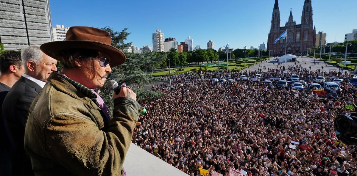 best of johnny depp tweet media