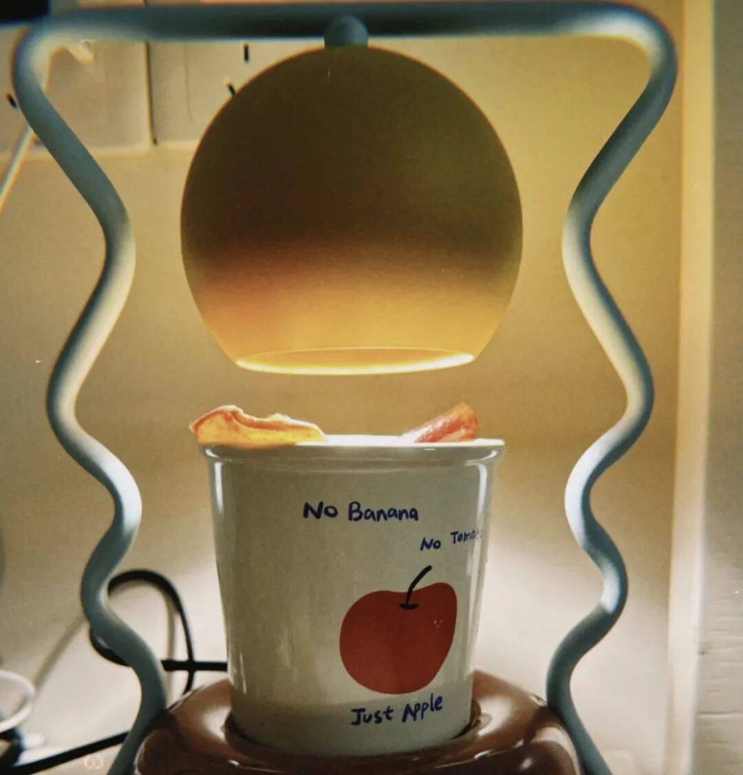 Crystal Hall tweet media