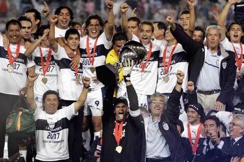 Tuzologia.net tweet media