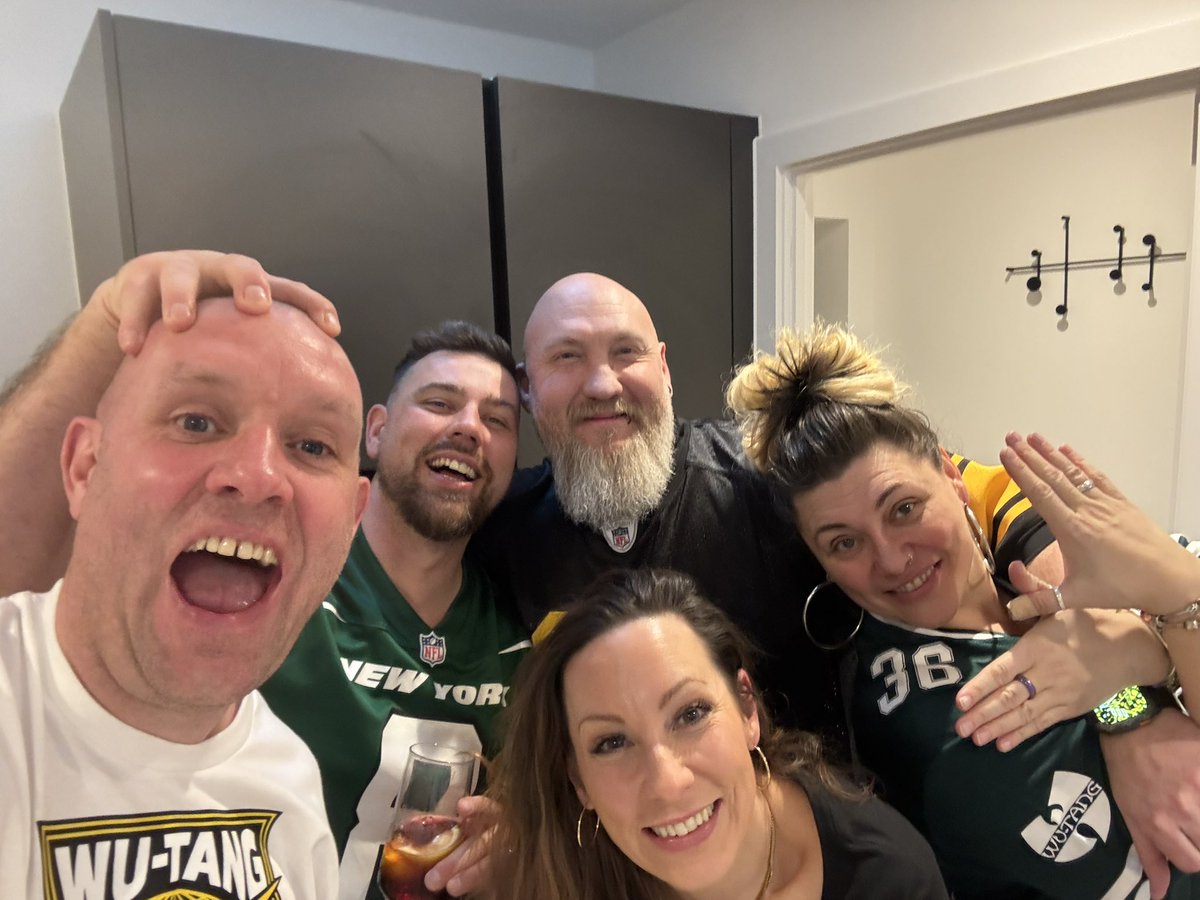 Alex Chippendale tweet media