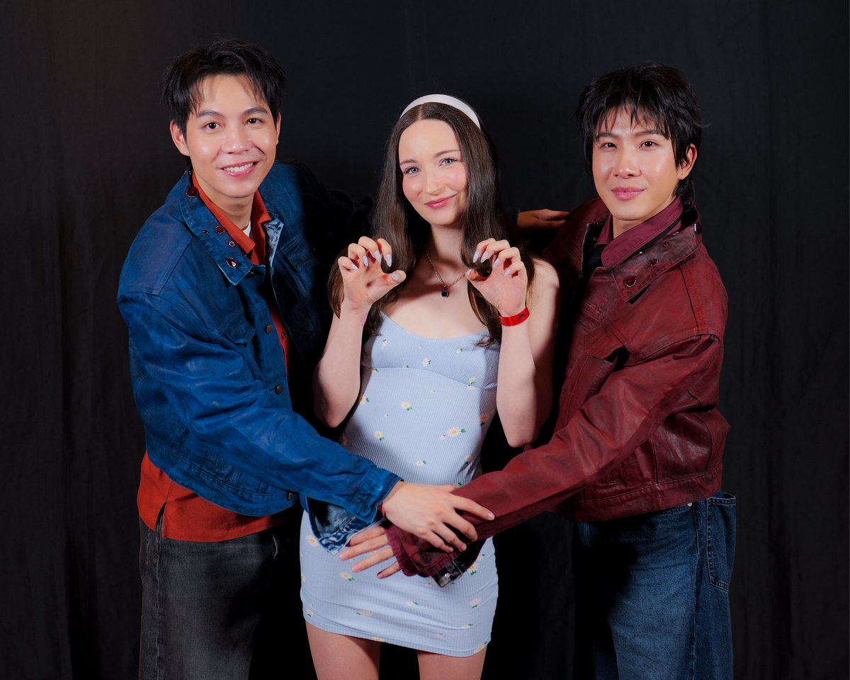 lizzy⁷ with fk & bts soon 🤍 tweet media