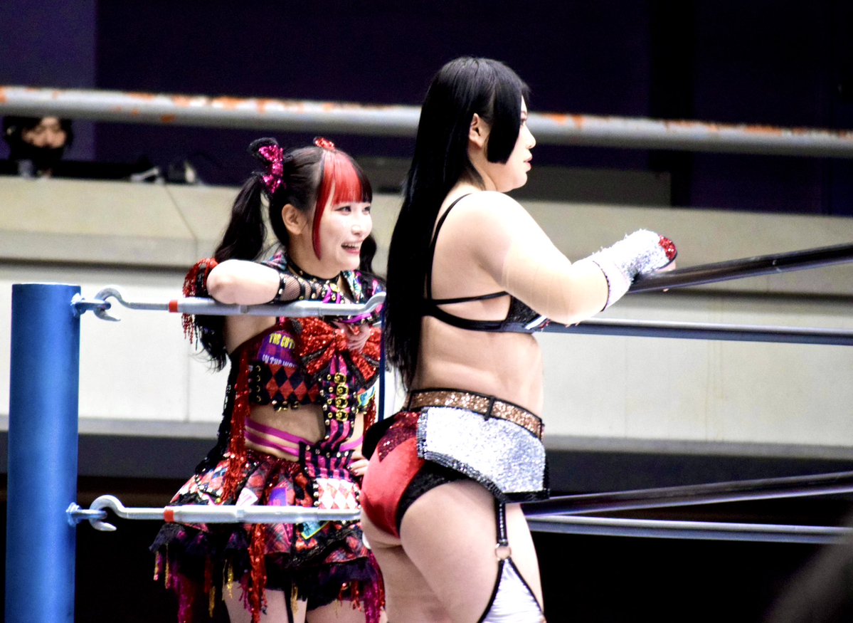 GrapCapsInc tweet media