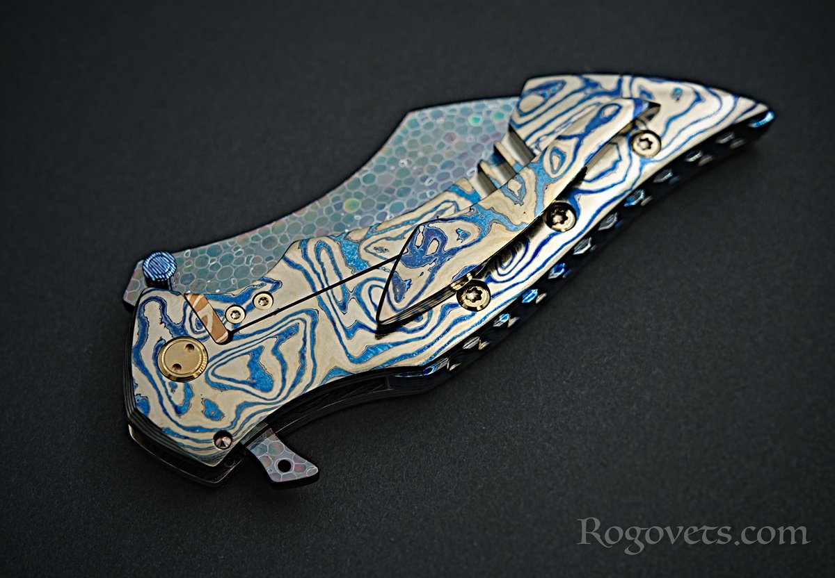 ExtremAddiction's tweet photo. #damascus #zircuti #customknives https://t.co/cfjvAK7Z2R
