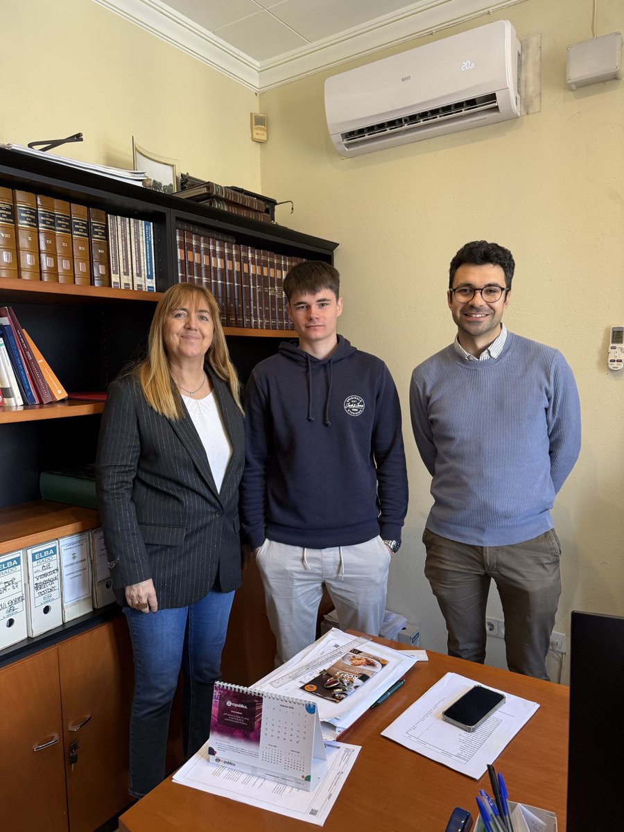 AdmNorfeuRoses tweet media