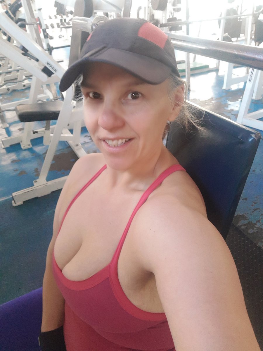 Julia Muñoz tweet media