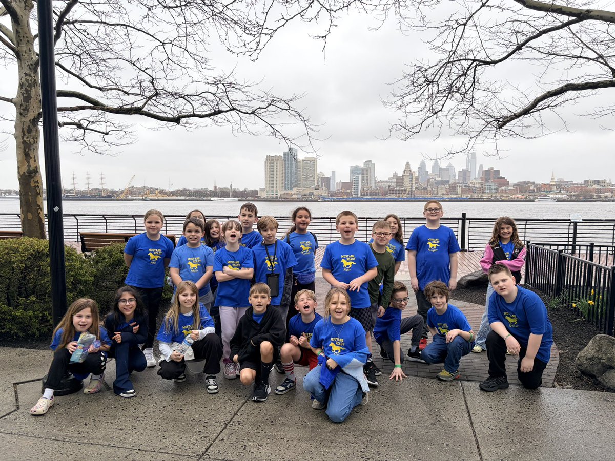 Lauren Larson tweet media