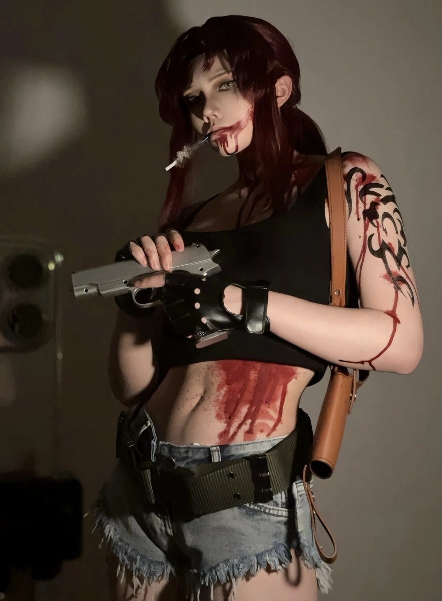 Missquinn117's tweet photo. BLACK LAGOON［Revy］
黑礁［萊薇］

Hey everyone, I am a cosplay enthusiast from China🇨🇳. Revy in Black Lagoon is one of my favorite characters, and I hope to discuss it with fellow enthusiasts.✌️
#cosplay  #BLACK_LAGOON  #ブラックラグーン https://t.co/i1f1zcB3Fd