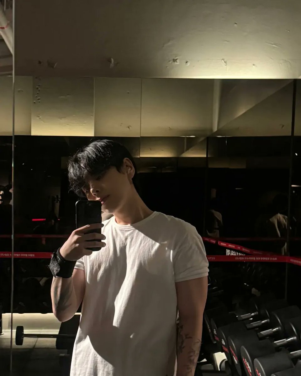 빛아이 tweet media