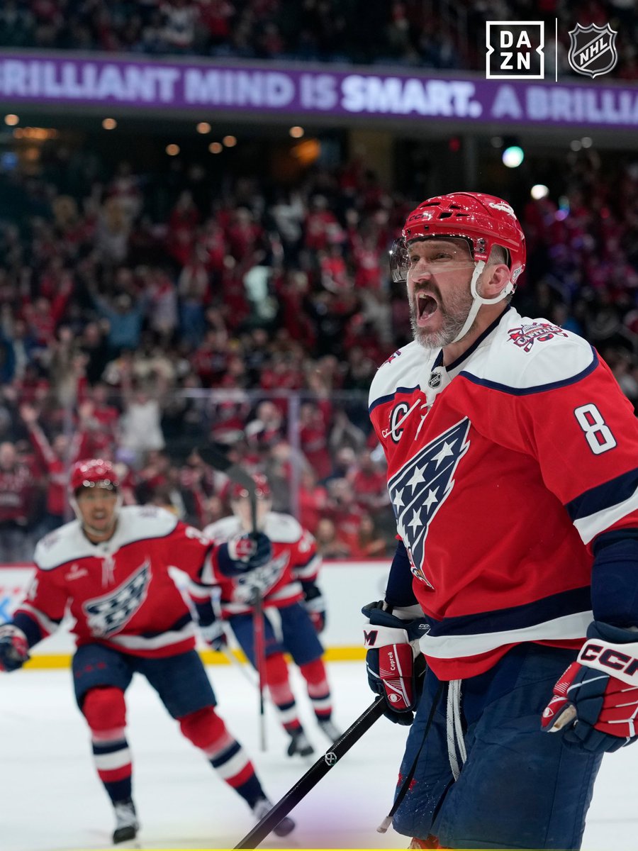 DAZN's tweet image. Alex Ovechkin becomes just the second player in NHL history to score 1,000 career regular season + playoff goals 💪

#NHLonDAZN | #Capitals | #Ovechkin | #NHL