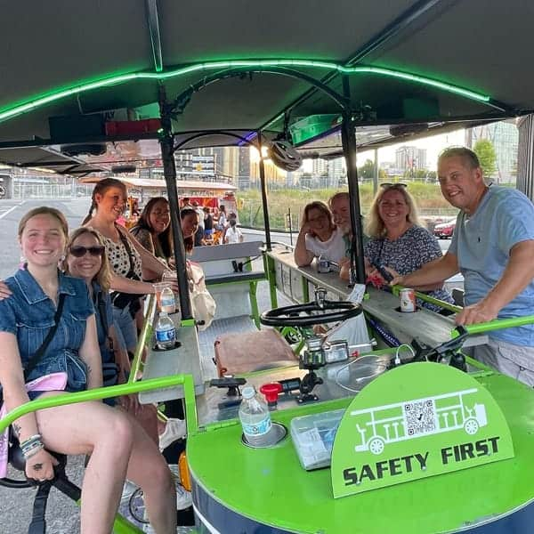 Bob. My personal pronoun is XY. The Science! tweet media