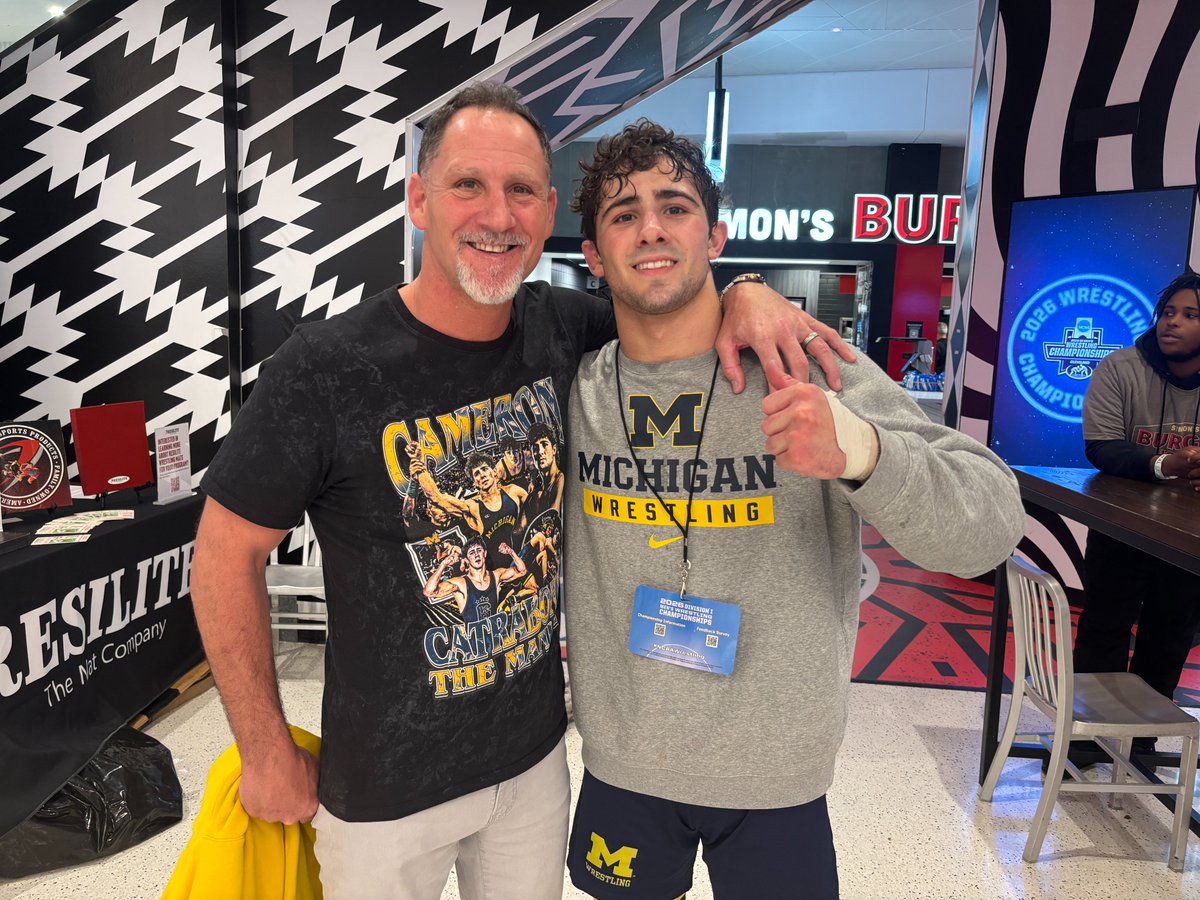Michigan Wrestling tweet media