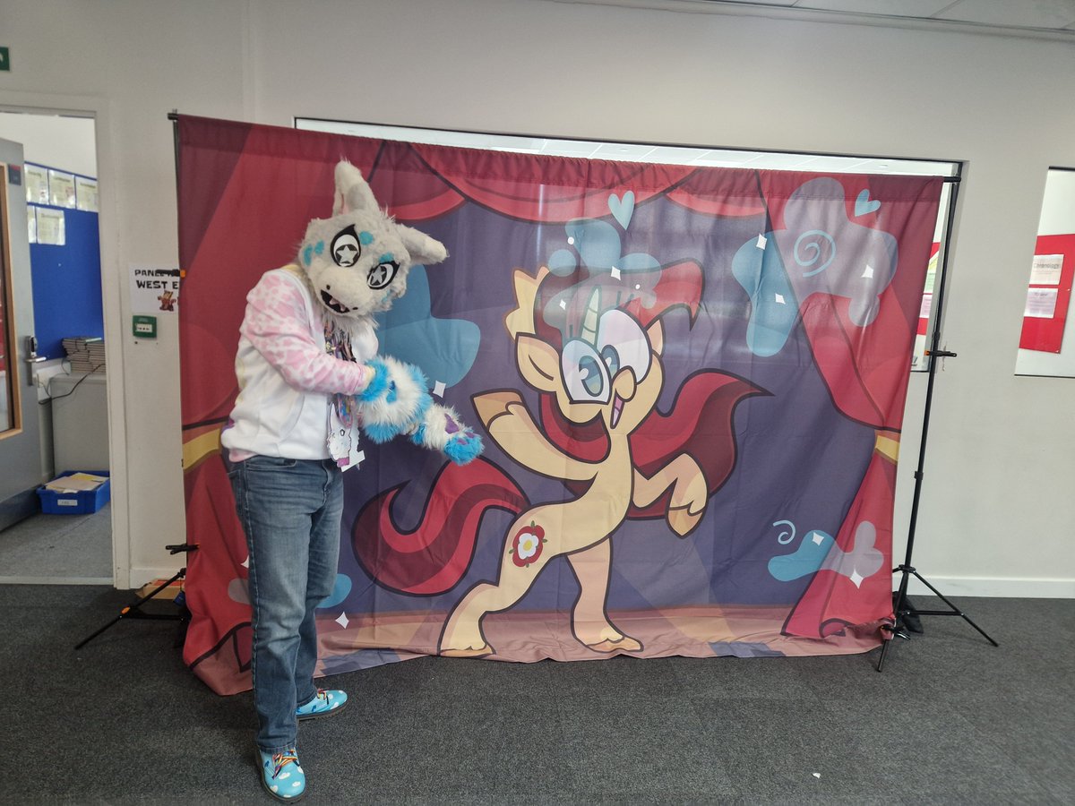 🦊Cure_Fox🦊 tweet media