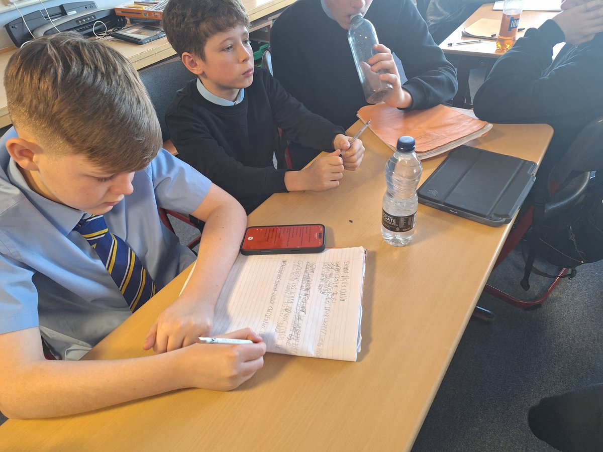 Jacqueline Thomson tweet media