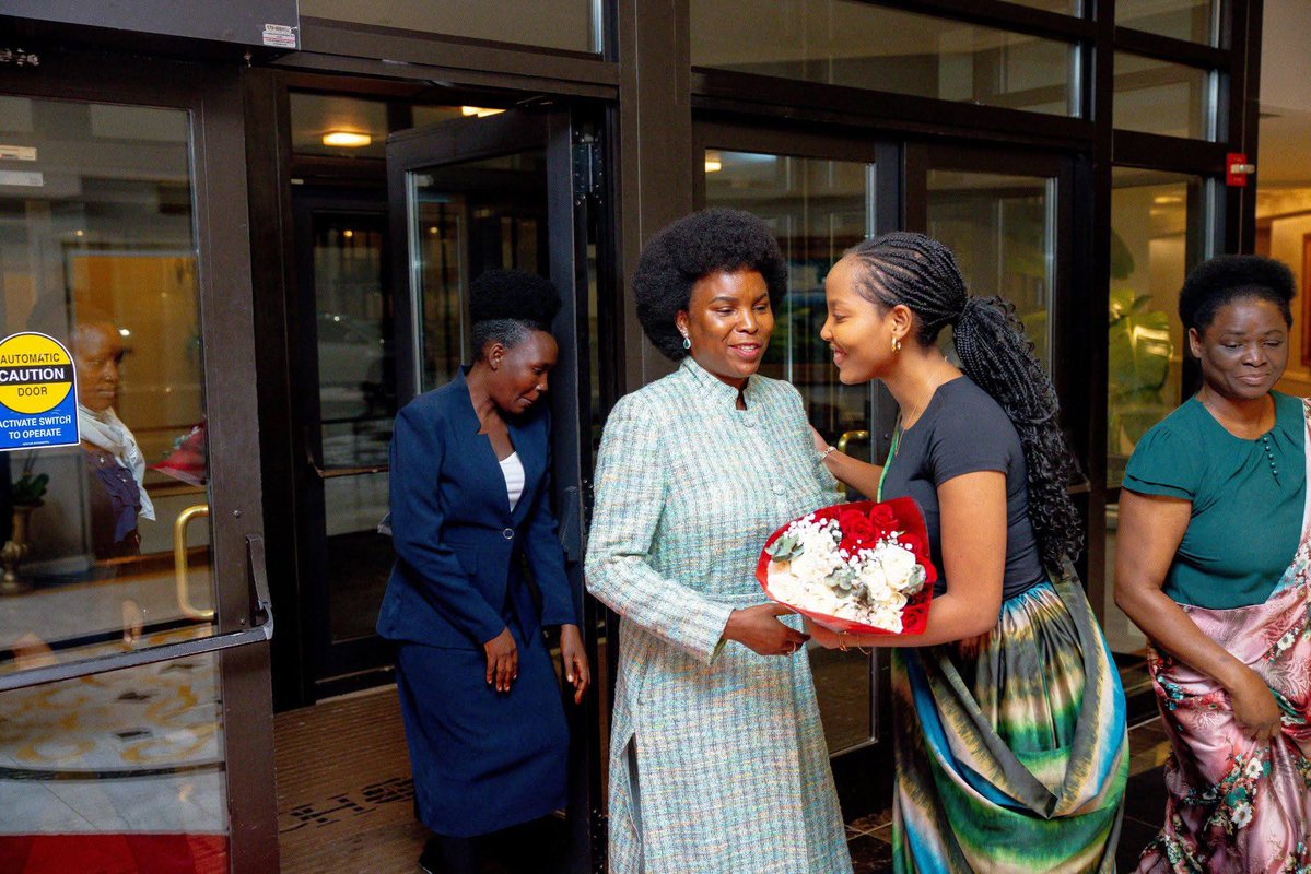 nelly nat Burundi tweet media