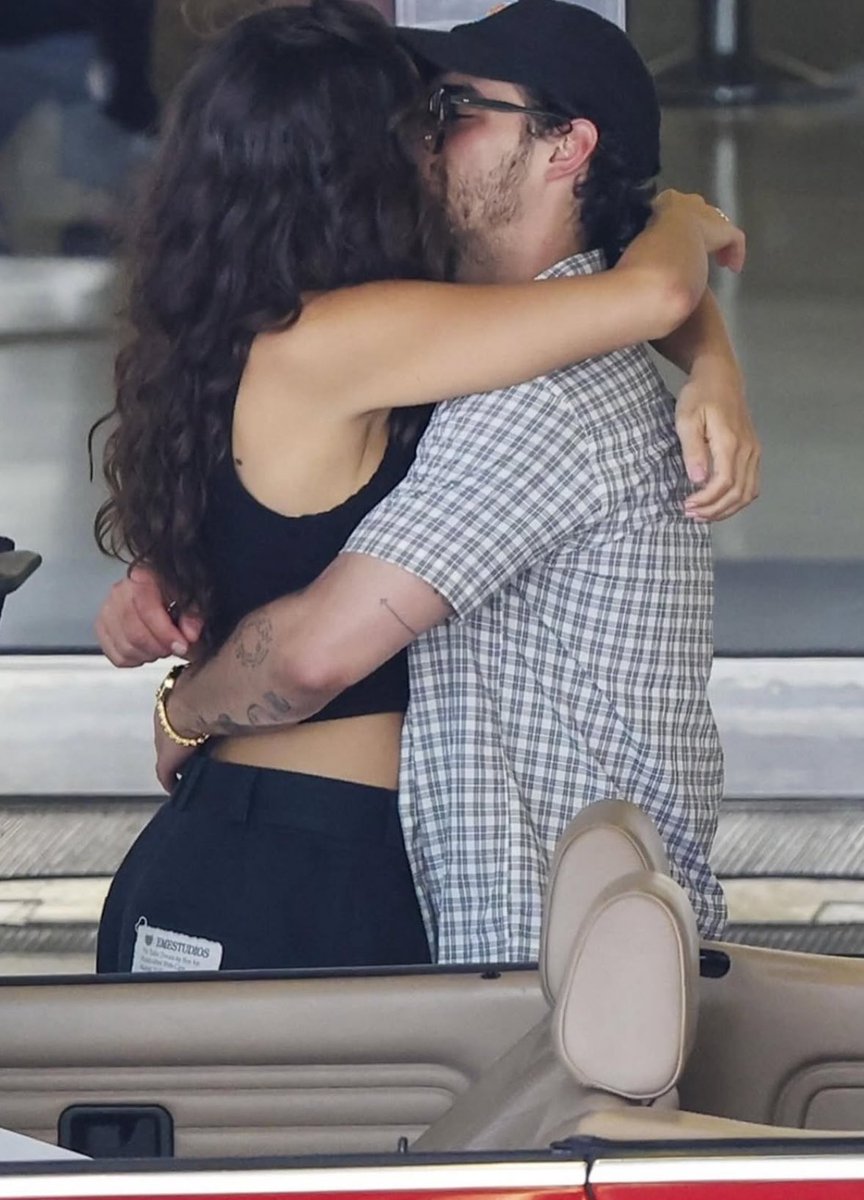 Jonas Brothers Daily News 🩵 tweet media