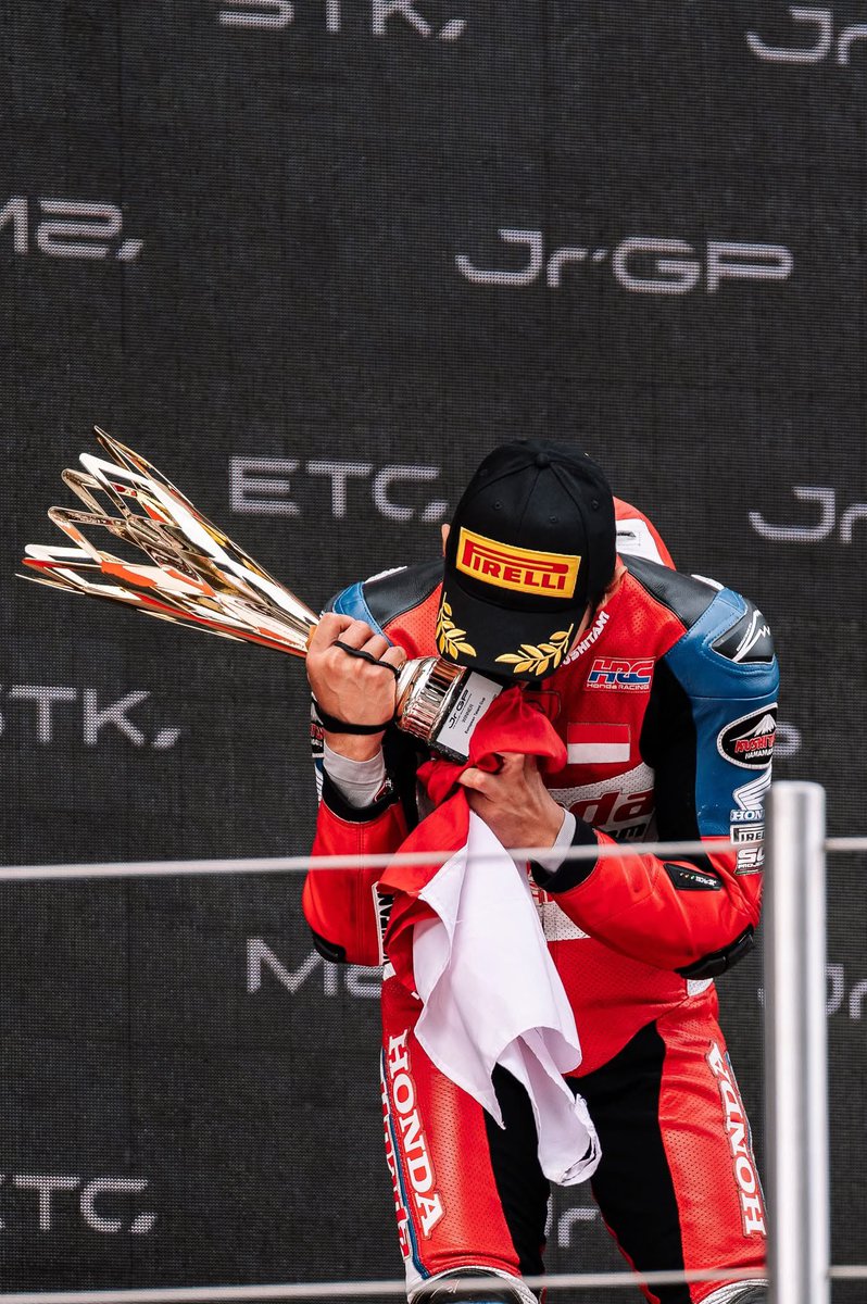 jo🐦‍🔥 tweet media